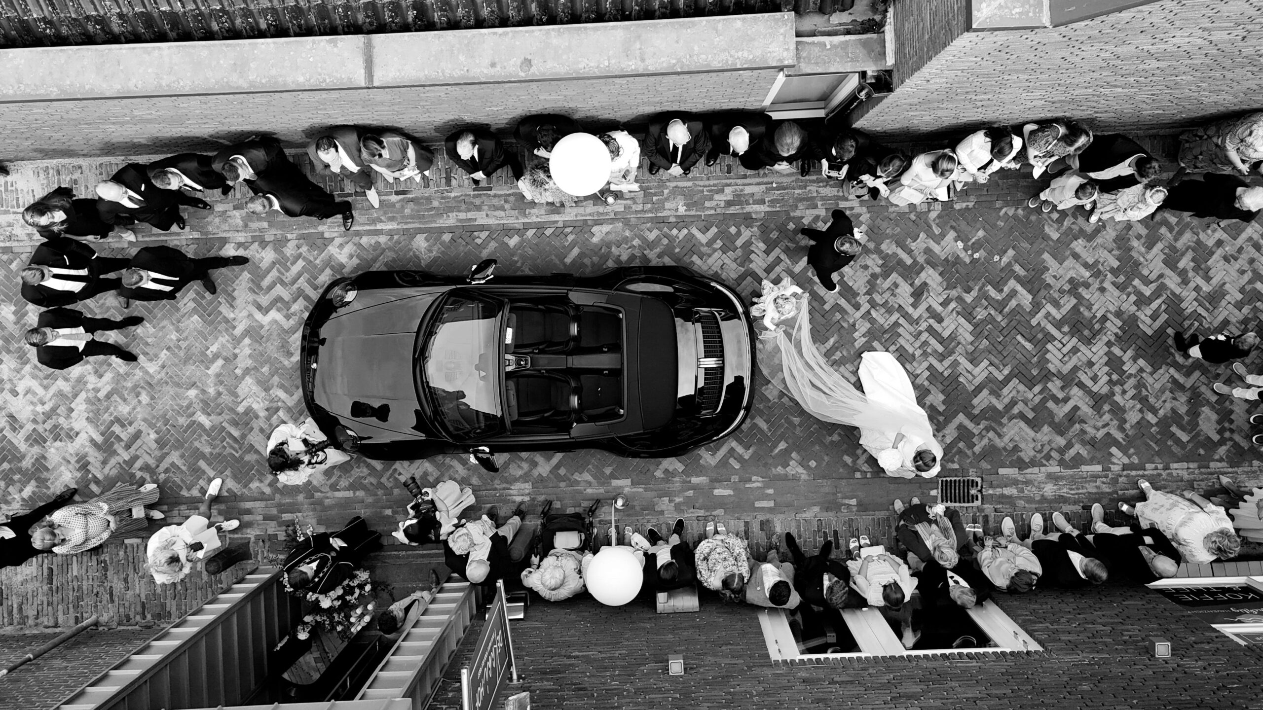 Luchtfoto van een bruiloft, dronefotografie, gemaakt door DutchDroneBird