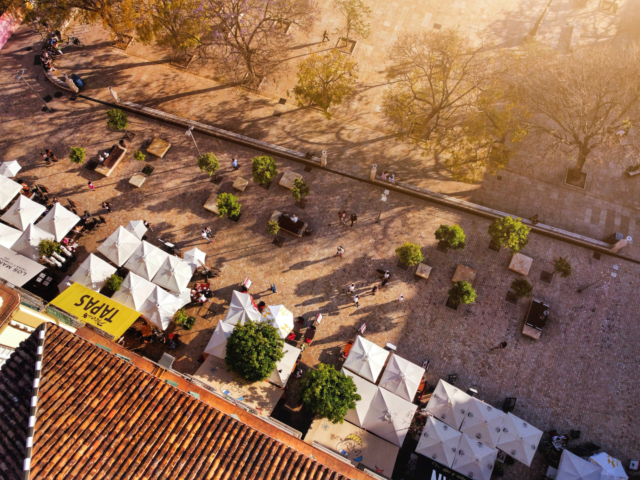 Luchtfoto van een verblijf in Malaga, gemaakt door DutchDroneBird